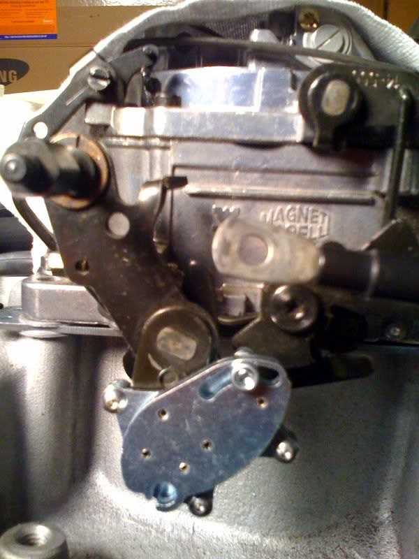 Anyone have a photo of their Edelbrock carb with Cruise Control linkage?